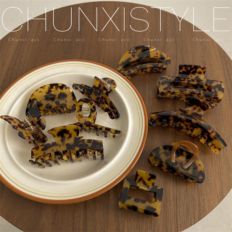 Dark Series Tortoiseshell Leopard Acetate Claw Clip: Large/Medium Hair Clip for Women