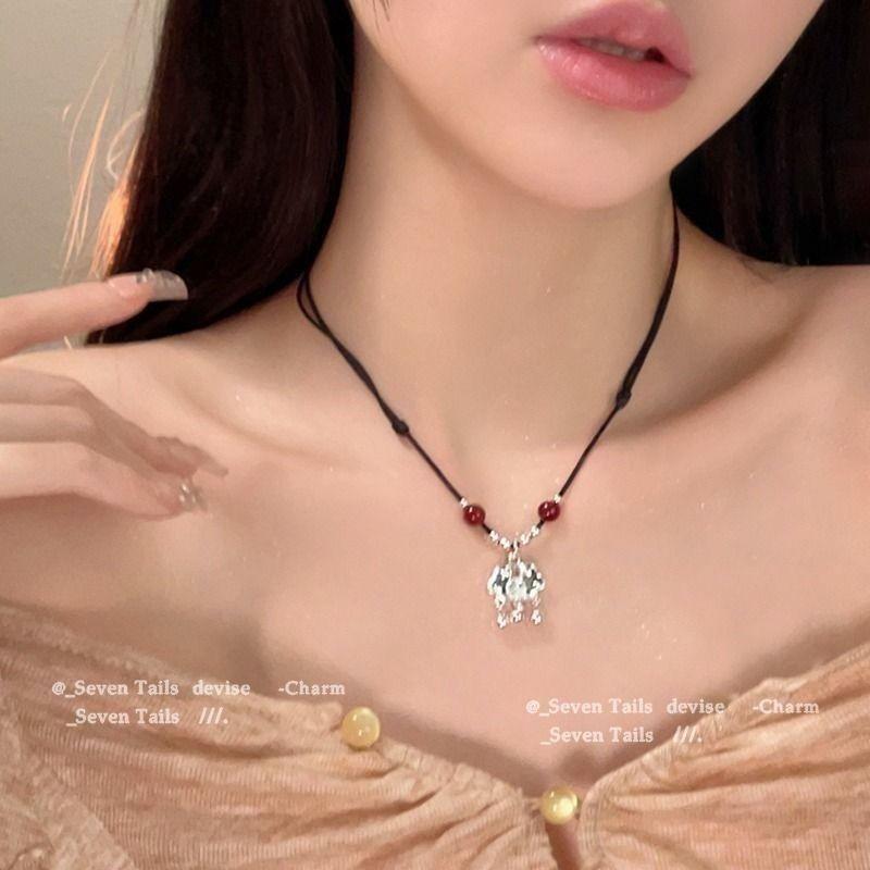 Necklace Safety Lock Necklace Female Student Versatile High Look Simple Girlfriend Moon Butterfly