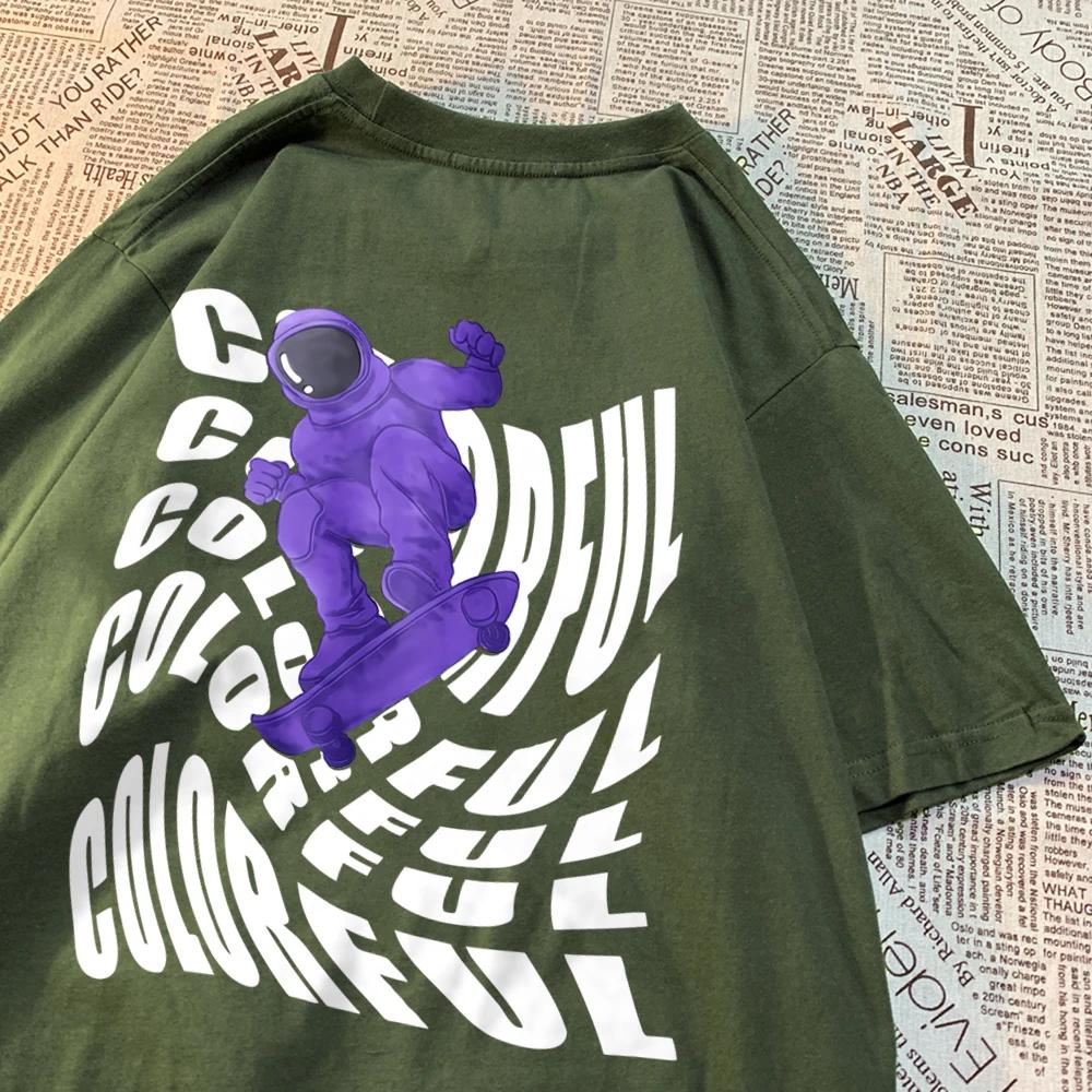 Colorful Astronaut Space Skateboard Clothes Man Crewneck Oversize T Shirt Pattern Cotton Streetsweat Fashion Loose Tshirt Women