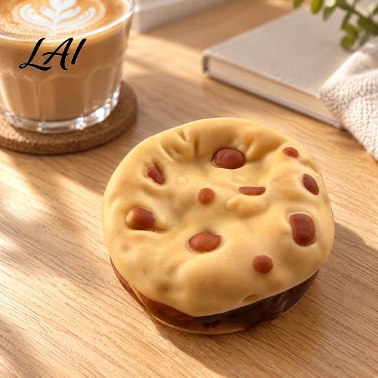 Particle Bead Squeeze Toy, Crunchy Cookie Filled Fidget Realistic Stress Reducing Desk Gadget Replica