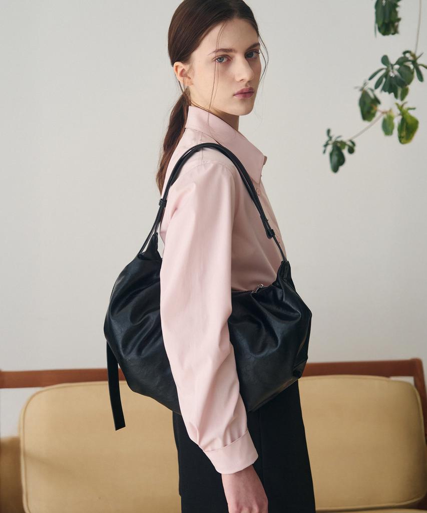 Drawfit Women Burwood Tuck Hobo Bag [Black]