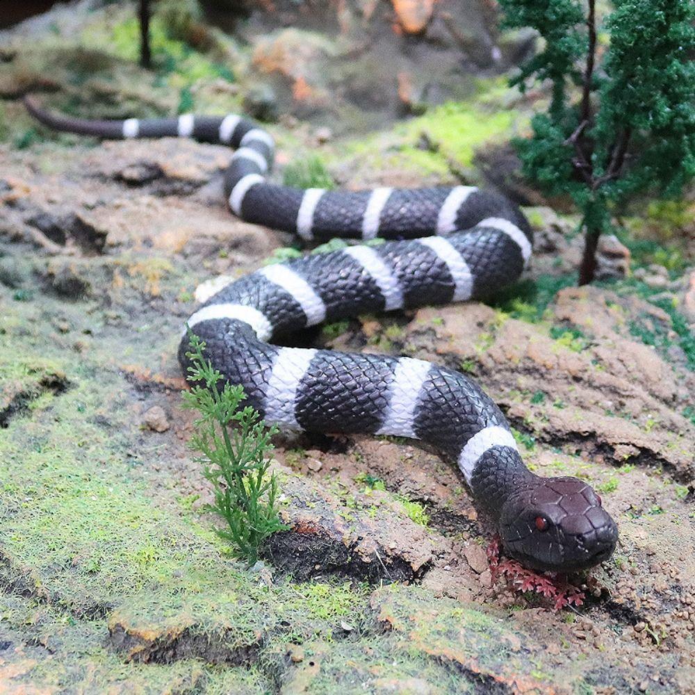 Reptile Animal Rattlesnake Model Soft TPR Simulation Snake Funny Snake Action Figures  Prank Toy