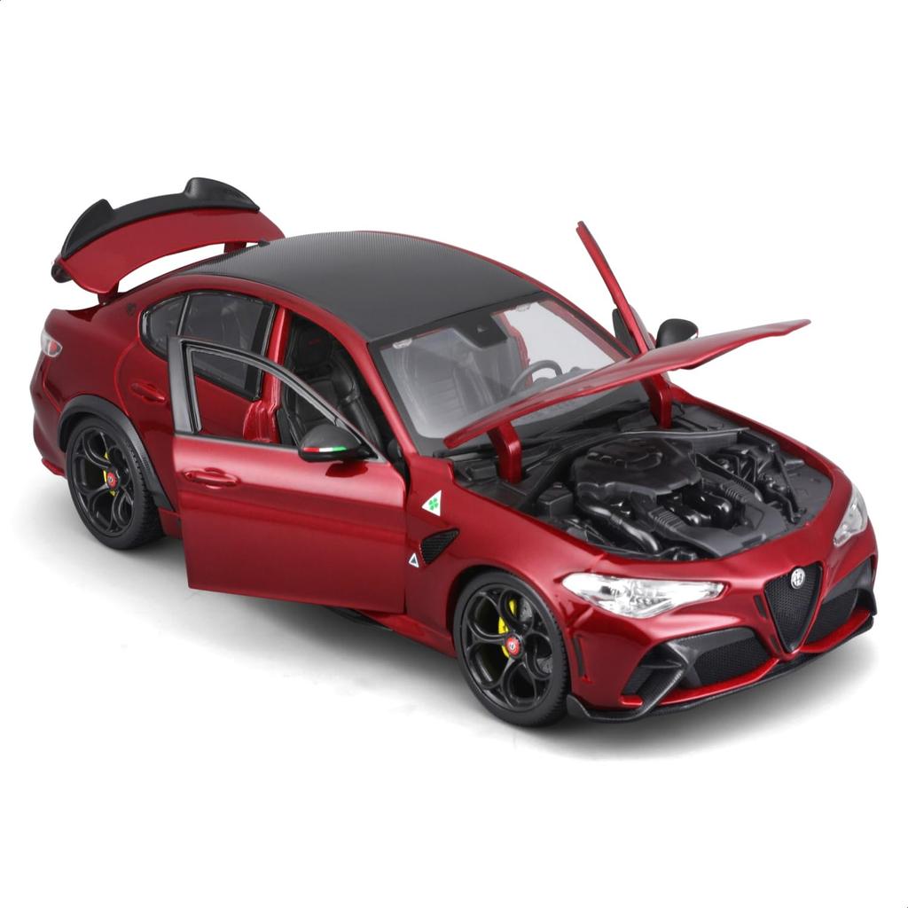 Bburago 1/18 Scale Alfa Romeo Giulia GTAm 2020 Red / Diecast Model Car, Finished Product, 18-11049 RD [Parallel Import]