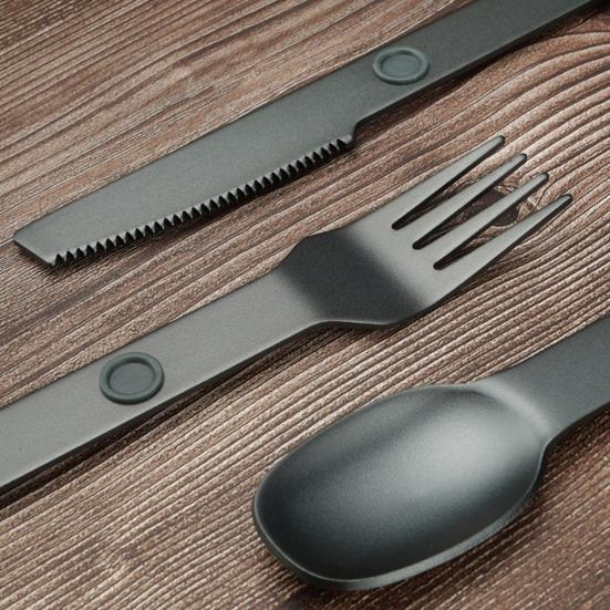 Sada magnetických náčiní Kovové příbory Potravinářské leštěný povrch BPA Free Venkovní cestovní Nůž Vidlička Lžíce Sada Camping Utensils