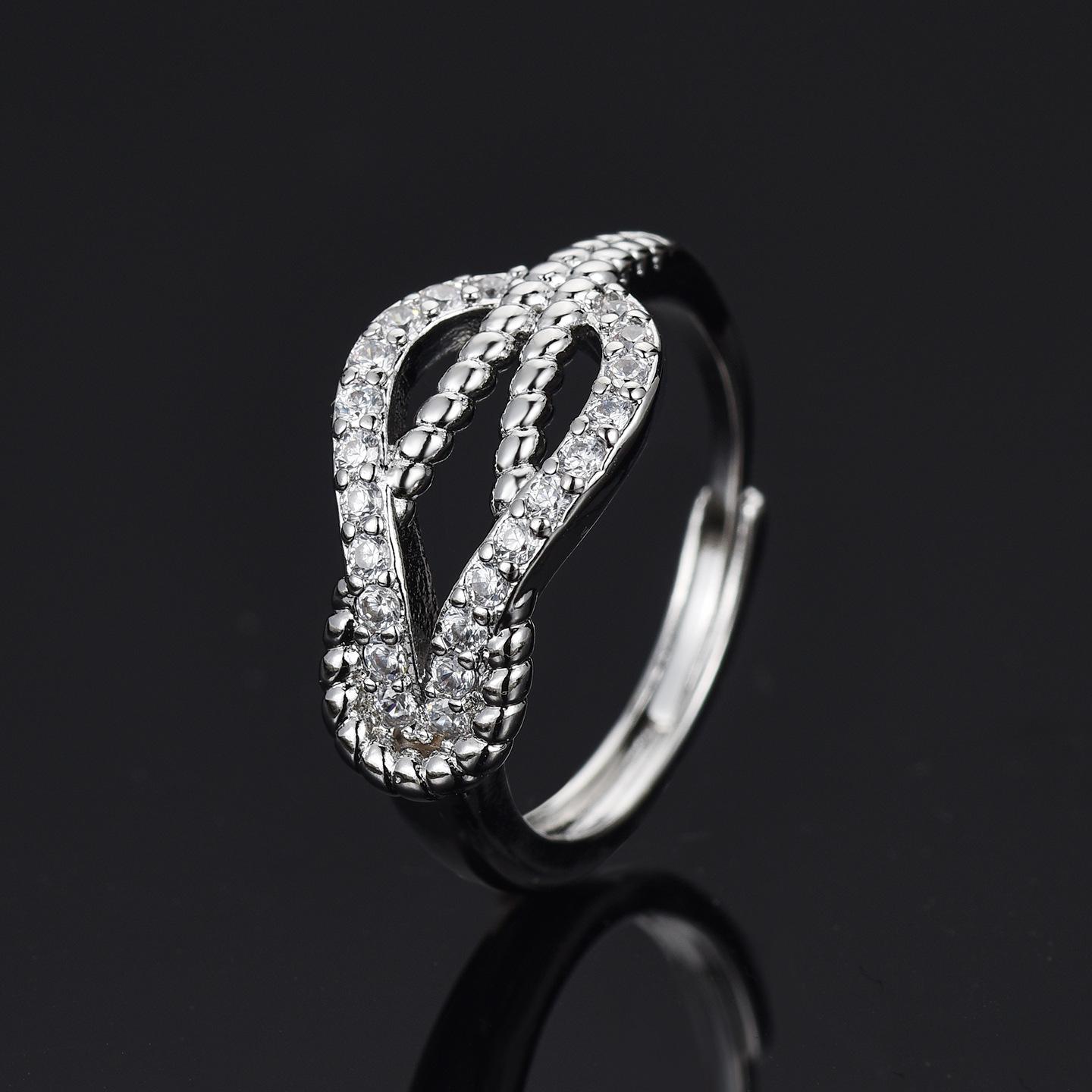 18K Gold Plated Diamond Horseshoe Clasp Open Ring for Women - Light Luxury Design серебряный