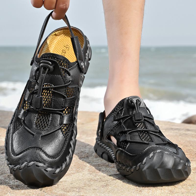 Men Outdoor Hiking Sandals Handmade Summer Beige Roman Sandals Retro Wide Close Toe Grey Beach Water Shoes Plus Size