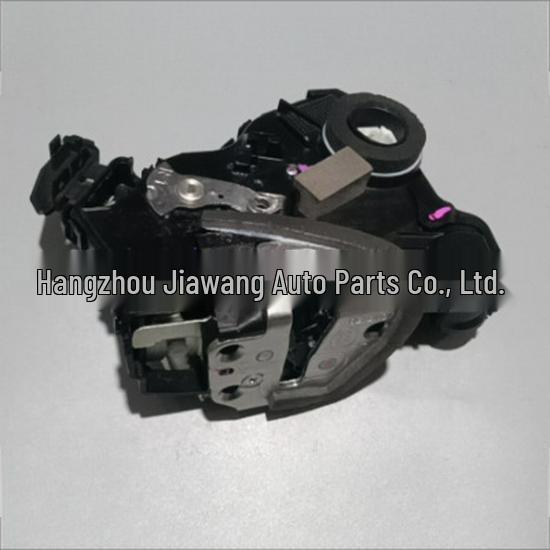 Toyota 2009 Prado Front Door Lock Actuator (R: 69030-42221, L: 69040-42241)