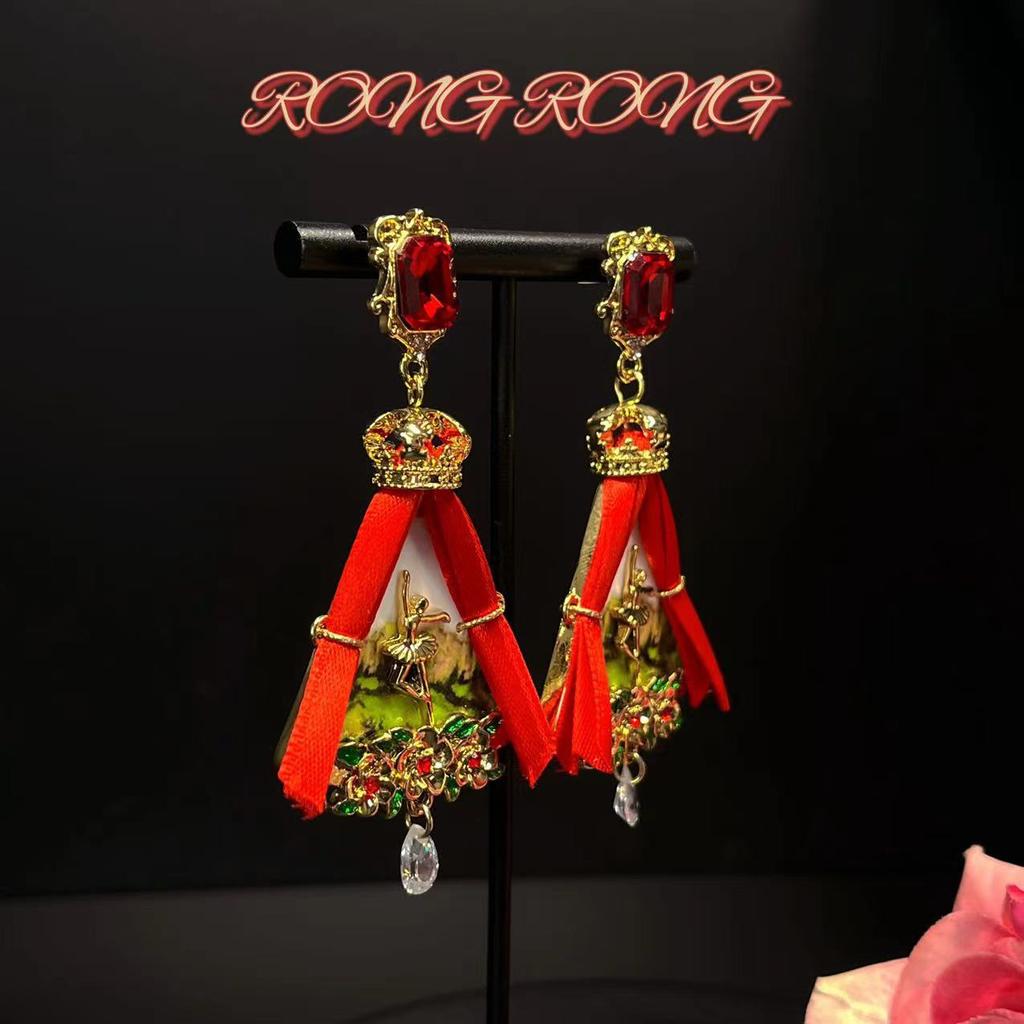 Middle Aged French Ballet Girl Stage Earrings Court Retro Style Personality Medieval Earring
