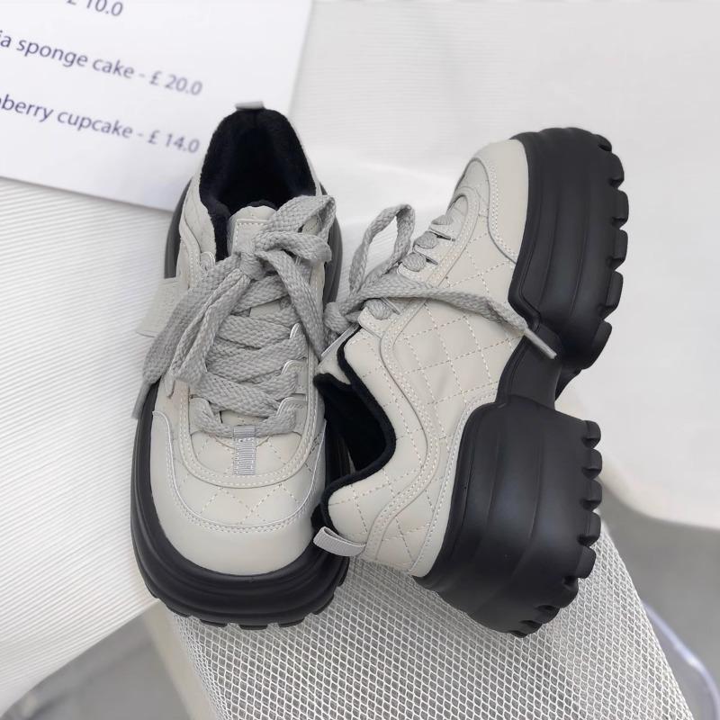 Muffin dad shoes women's spring and autumn niche versatile thick baseplate shoes new height-increasing casual sports shoes