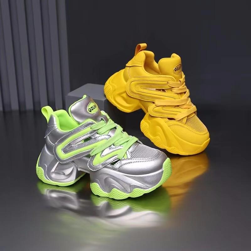 Fashion Height-increasing 2025 Summer New Breathable Perforated Dad Shoes, Fashionable Petite Casual Breathable Sports Women's Shoes