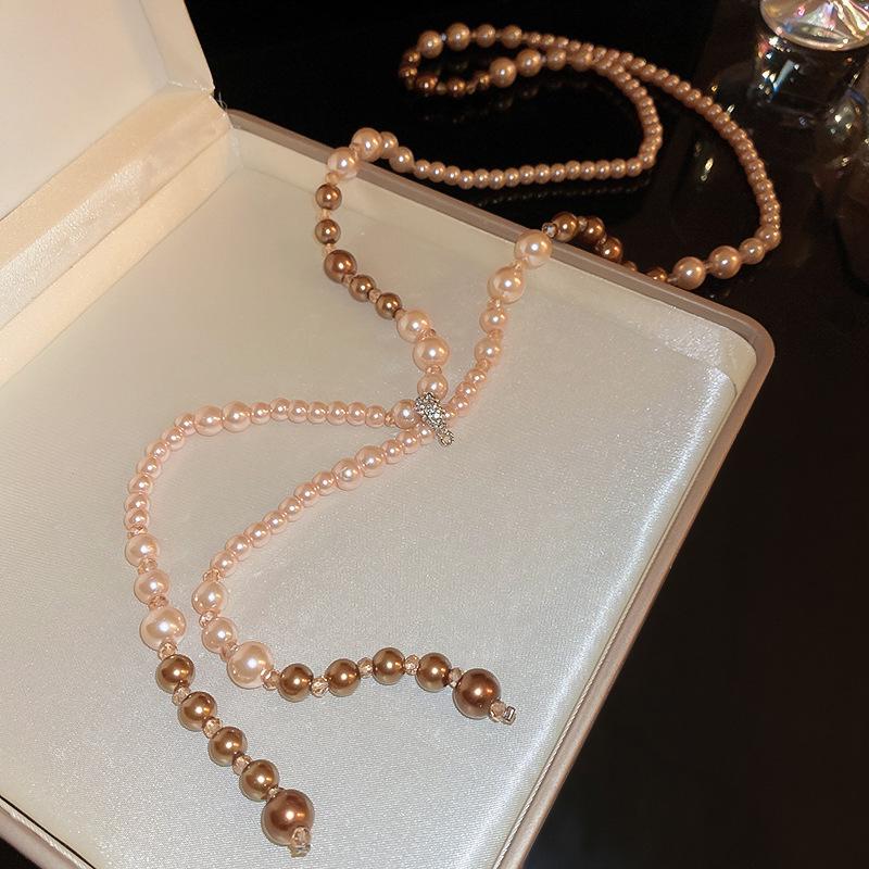 Vintage French Pearl Sweater Necklace: Elegant, Extra-Long Design for Versatile Fashion