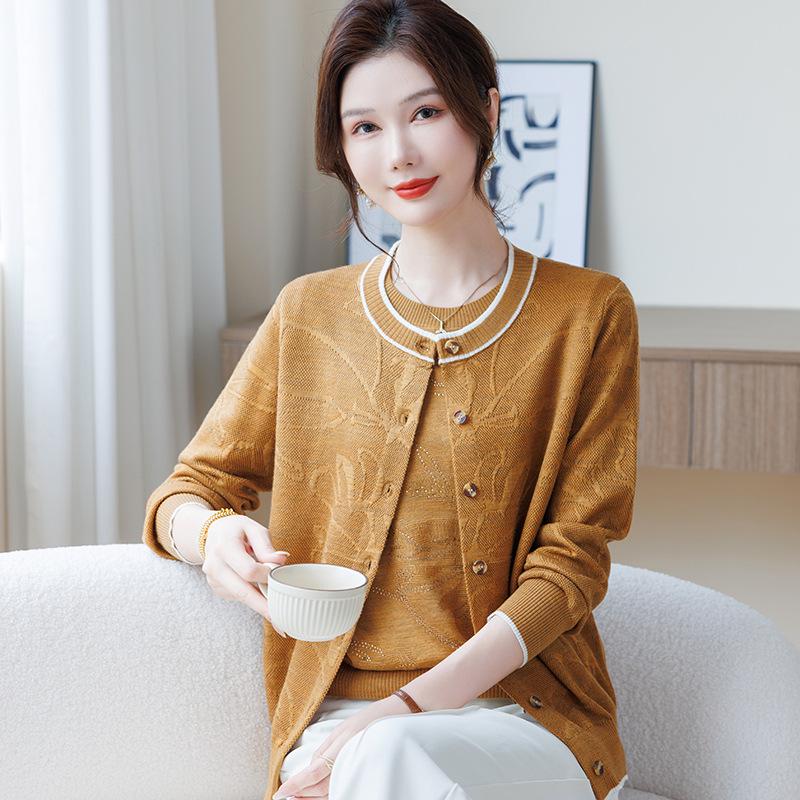 

2026 Spring Knit Two-Piece Cardigan Set for Middle-Aged and Elderly Women 5XL (recommended 75-82.5 kg) жёлтый