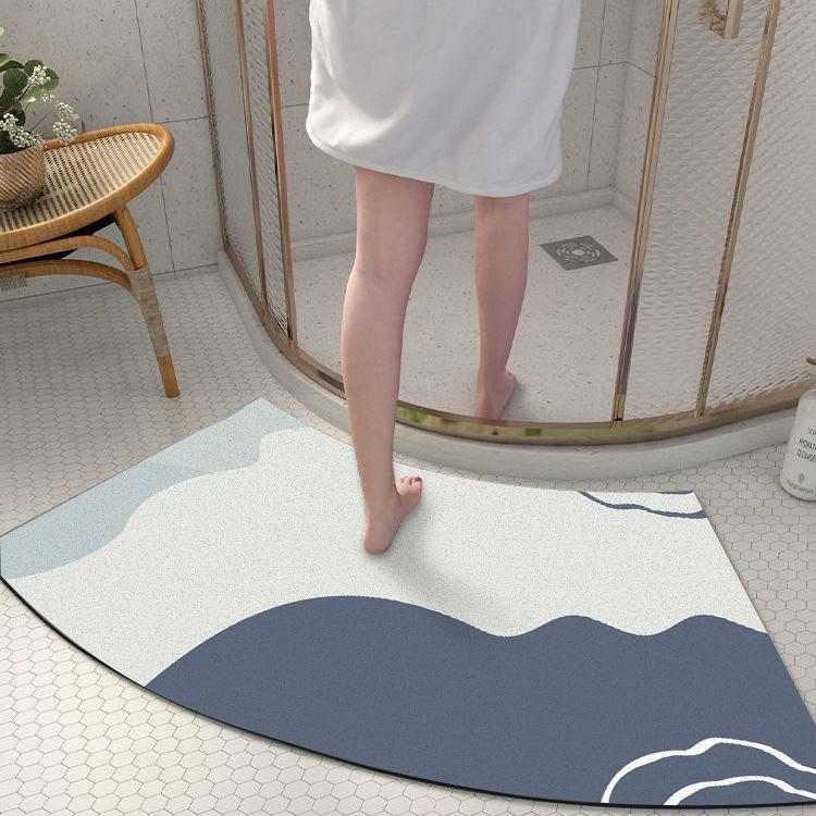 Diatom Mud Floor Mat Arc-shaped Dirt-resistant Anti-slip Mat Household Absorbent Bathroom Floor Mat Bathroom Door Simple Foot Mat