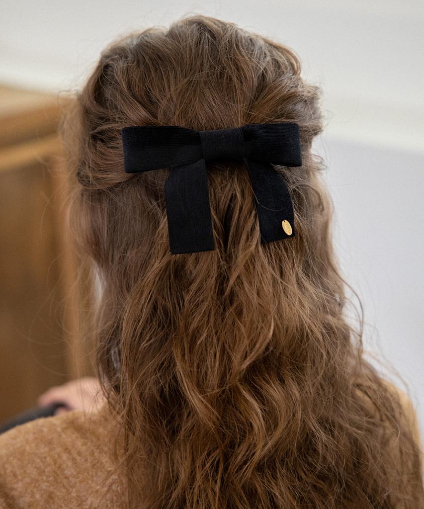 Merrymotive Black Corduroy Ribbon Hairpin