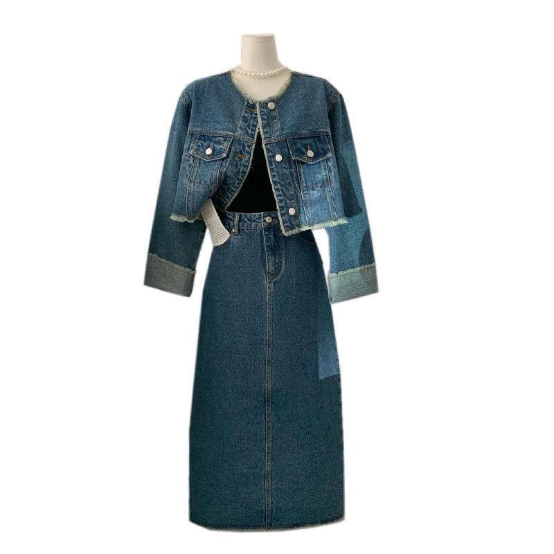 Women's Retro Frayed Denim Suit: Short Jacket & Slit Midi Skirt Two-Piece Set for Spring/Autumn