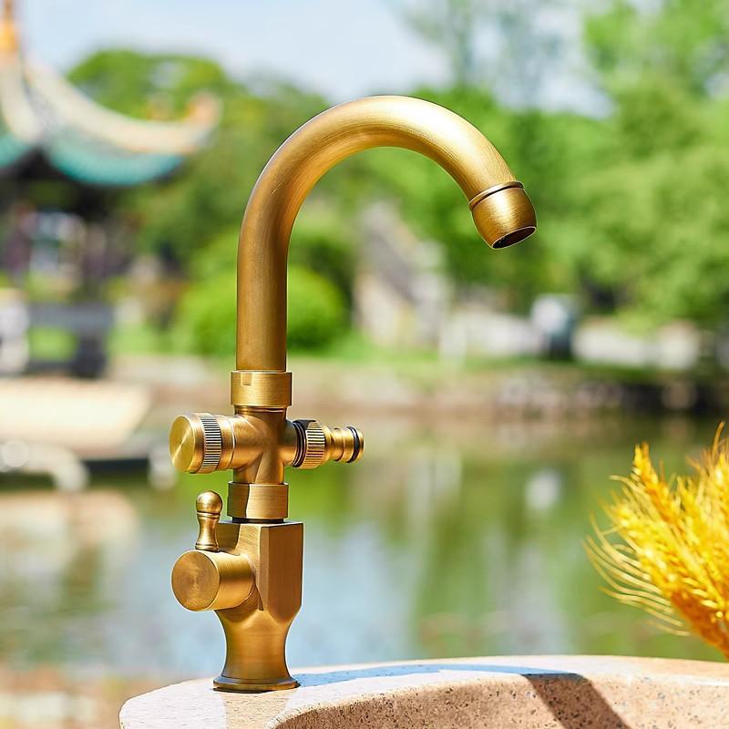 Antique copper hot and cold water Kitchen faucet European outdoor mop pool balcony faucet outdoor pool garden double out