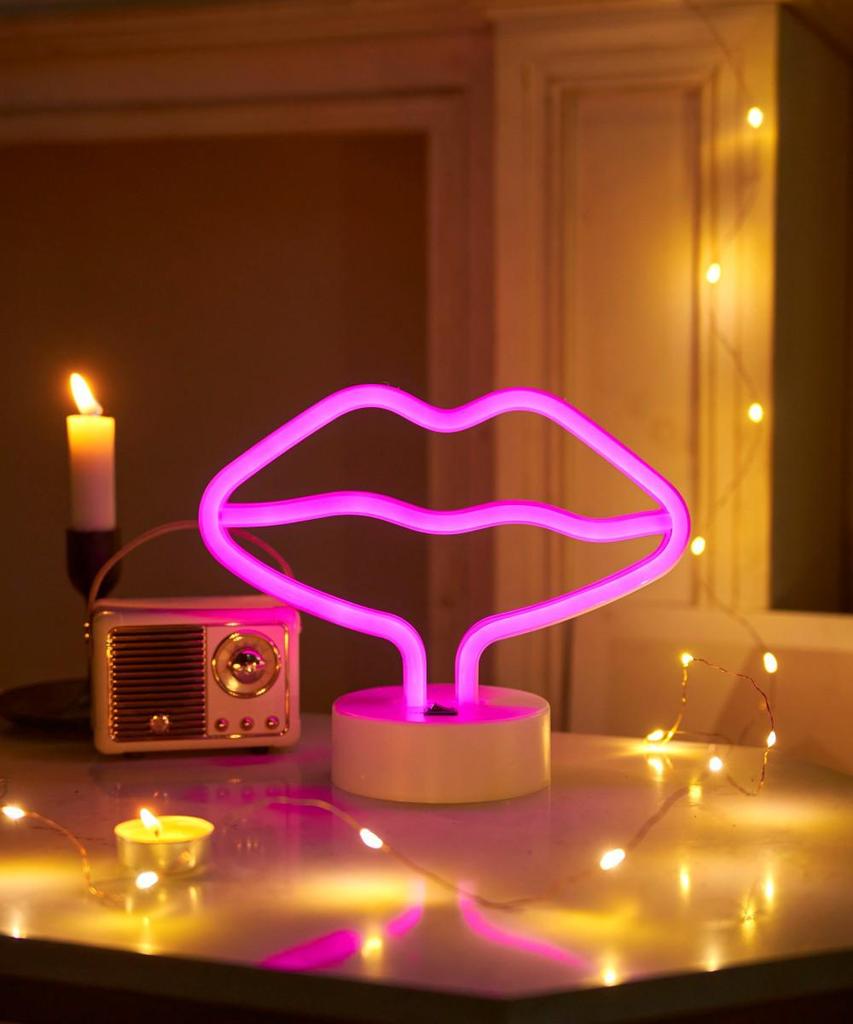 Heart-Shaped LED Neon Desk Lamp for Romantic Bedroom Decor