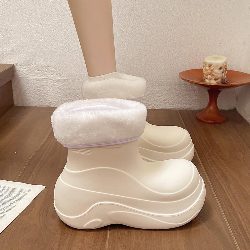 Nya godisfärgade regnskor dam sommar mode vattentäta och halkfria regnstövlar korta stövlar platå vattenskor