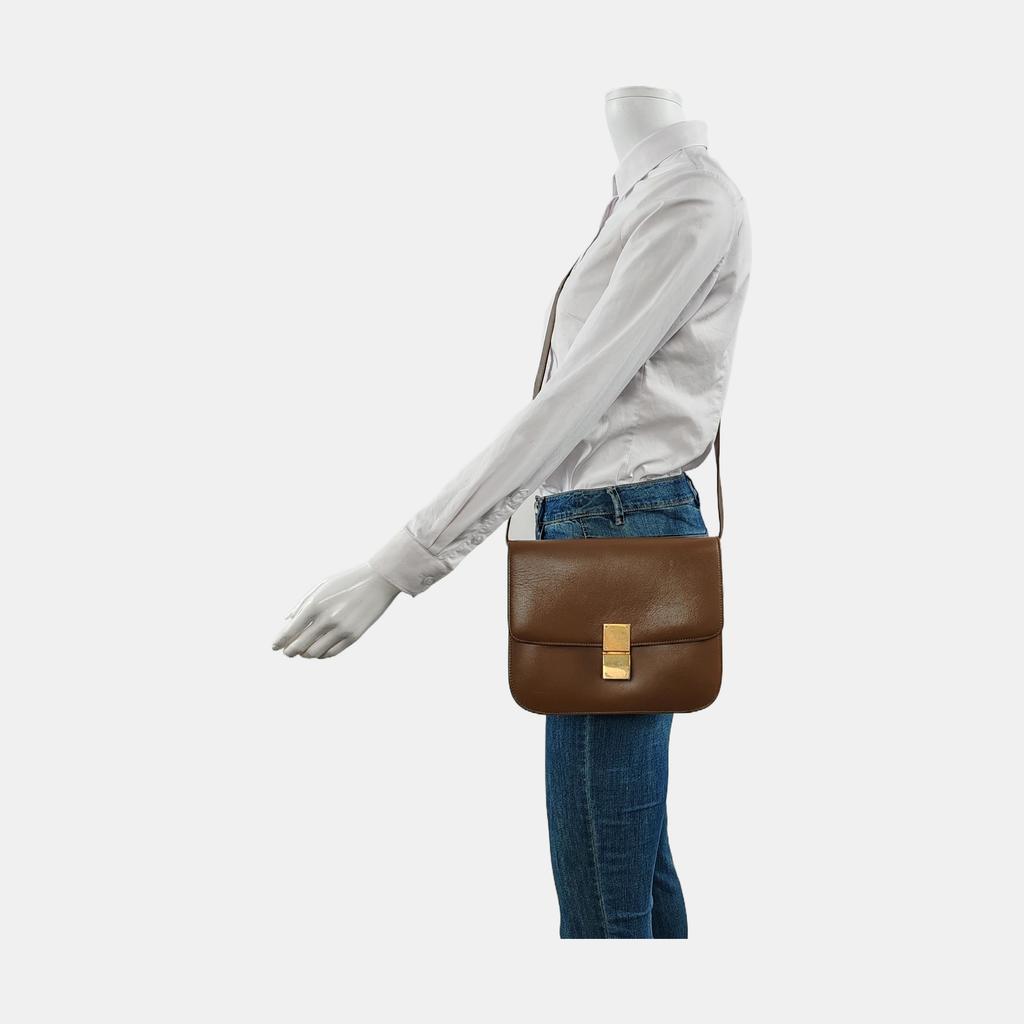 [Pre-Owned] Classic Box Gold Buckle Polished Calfskin Tofu Square Crossbody Shoulder Bag Medium - Good #155E0KD