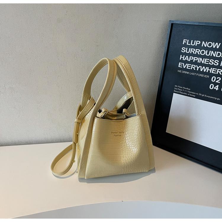 

Stone pattern bag women s 2025 new popular fashion versatile casual high-end hand bag shoulder messenger bag жовтий