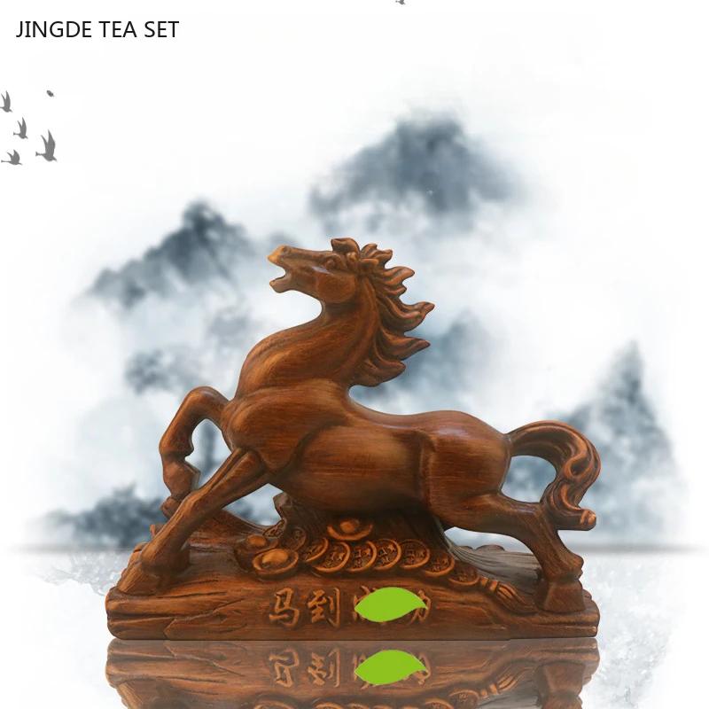 1 יחידה שרף גלגל המזלות סוס יוקרתי לגברים קישוט רכב אישי למחזיק כרטיסי חניה לקונסולה מרכזית של הרכב פנג שווי