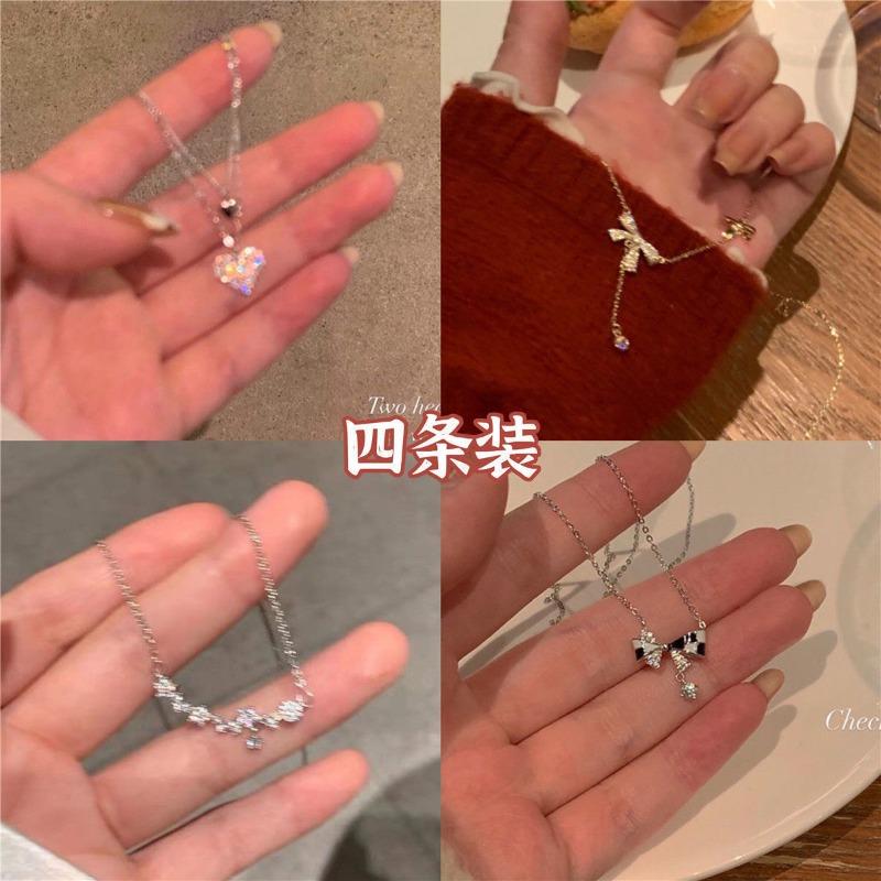 Exquisite full diamond star necklace female niche design high-end collarbone chain simple cold wind necklace
