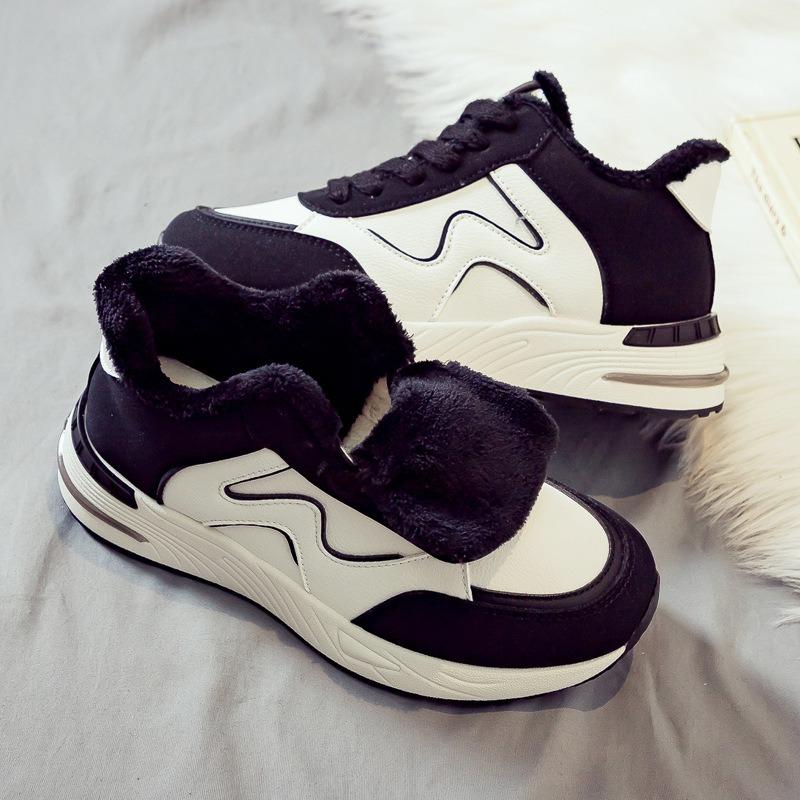 Fleece thickened large cotton women's shoes winter little white shoes board shoes sports versatile new winter cotton shoes