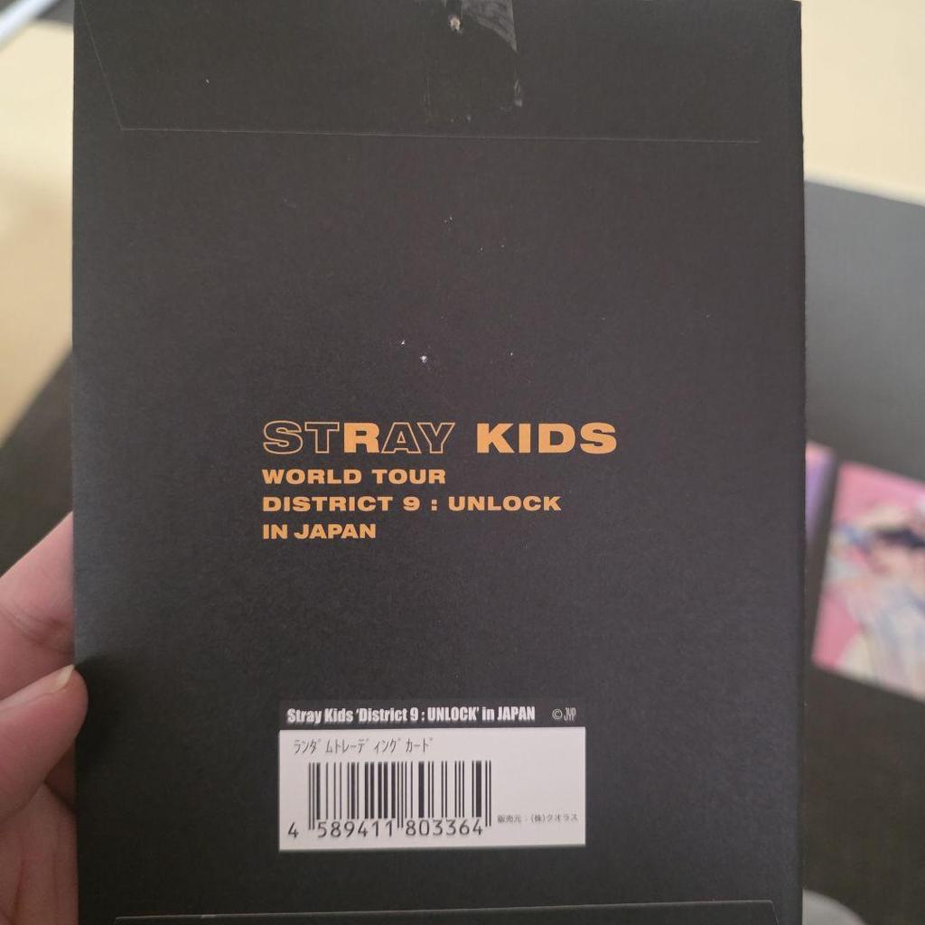 [USED] Straykids DISTRICT9 UNLOCK Rent-a-Girl