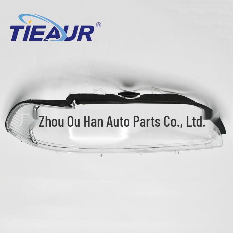 BMW E39 (00-03) 5 Series Headlight Cover - Transparent PC Housing Surface