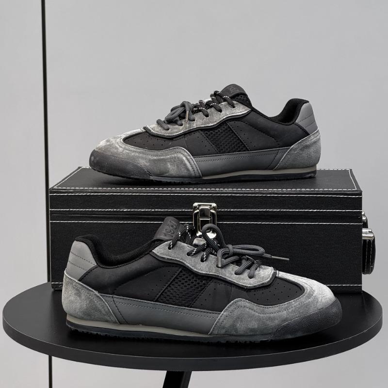 2025 Men's Tennis Shoes Fashion Silver Low Top Casual Sneakers New Soft Sole Non-slip Loafers Designer Men's Shoes Zapatos Hombr