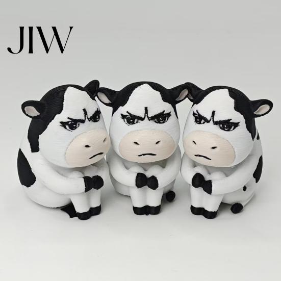 Cow Desktop Statue 3D Printed Dairy Figurine, Cartoon Cattle for Desk Decor, Office Shelf Ornament Mini Sculpture Home Office, Gift Animal Lovers