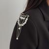 Hip Hop Trendy Imitation Pearl Tassel Chain Brooches for Men Women Waist-shaping Fixed Pin Accessory Multi-functional Jewelry