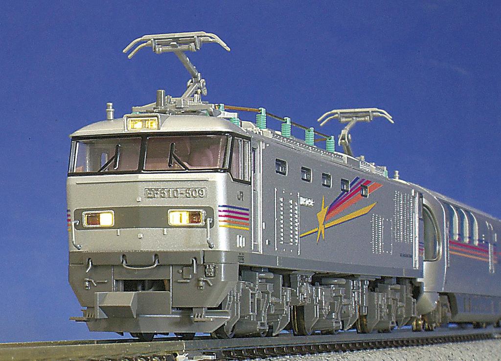 KATO N Gauge EF510 E26 Series Cassiopeia Basic Set Model Train Passenger Car + 4-Car 10-833