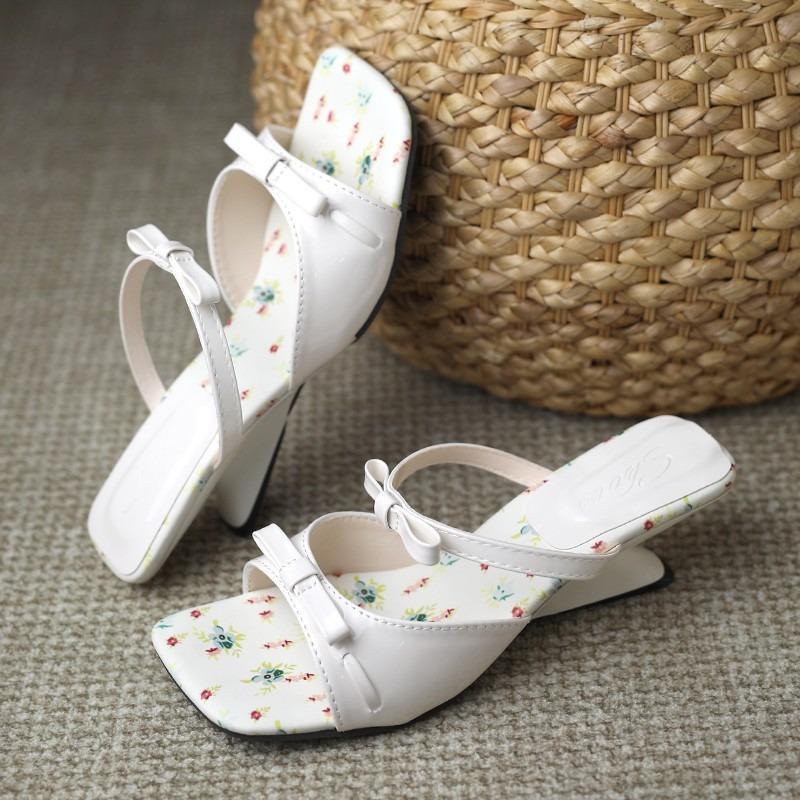 

Fashion Pink Bow Wedge Sandals Women s Low-heeled Summer Wear 2025 Summer New High-heeled Slippers 35
