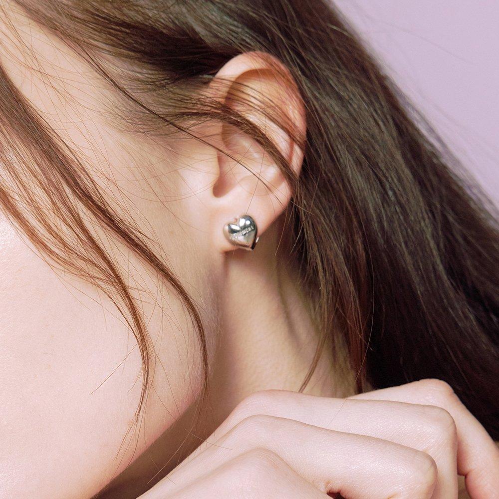 [Rosemont] Srebrne Kolczyki Jednodotykowe w Kształcie Serca Rc24B13A