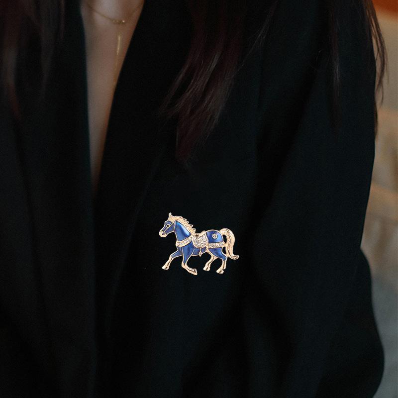  Broșe Clasice Cal Pentru Femei Insigne de Rever Animal Zodia Accesorii Casual de Petrecere Cadouri de An Prieteni