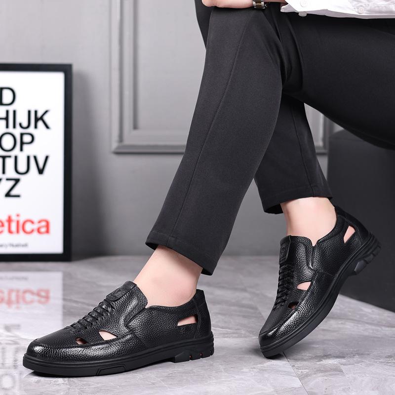 Mens Sandal 2024 Summer New Genuine Leather Sandals Soft Leather Soft Sole Cowhide Casual Hole Shoes Fashion Leather Shoes Male