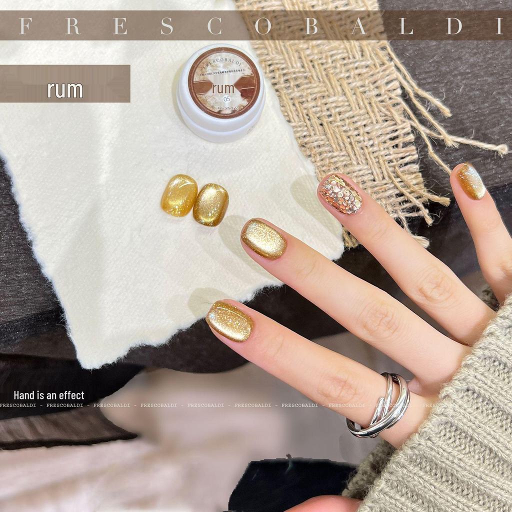 Xiaoying Magnetic Cat Eye Gel: 5g Superfine Nail Polish Light Therapy - Versatile Colors.
