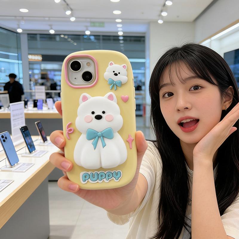 

Applicable to Apple 15/14/13 PROMAX cartoon West Highland puppy holder iPhone12PM mobile phone case iPhone15PRO MAX