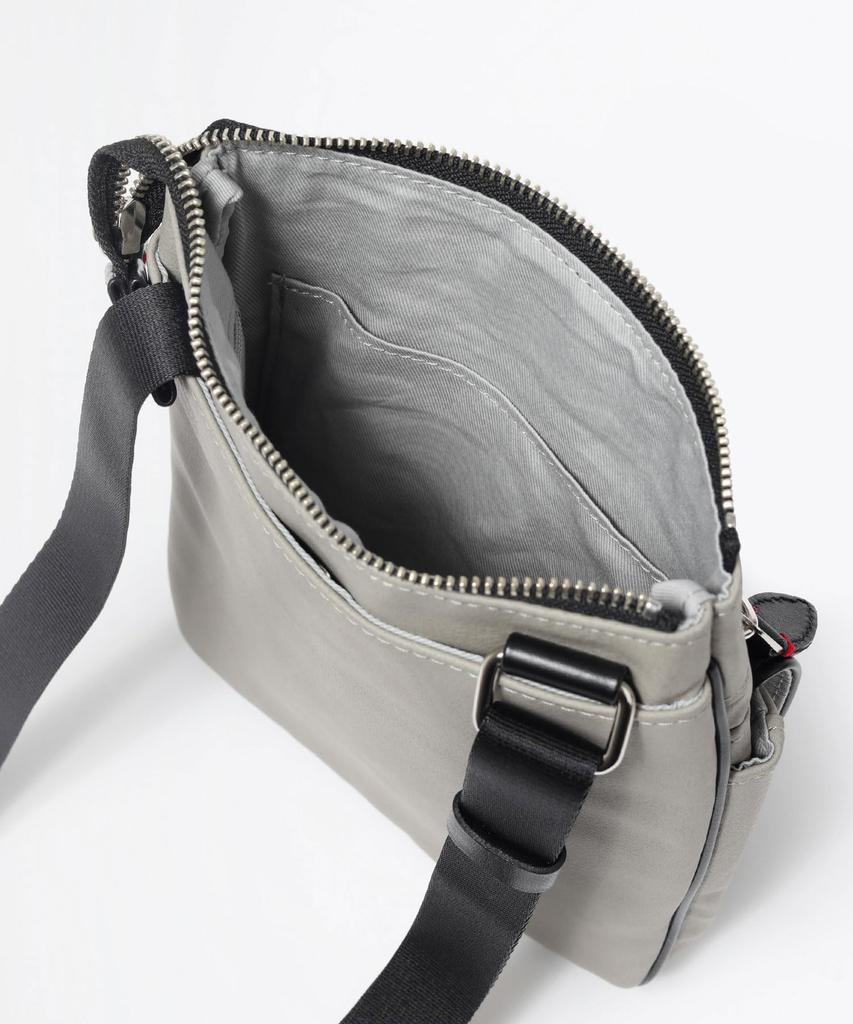 Takeo Kikuchi Cima Vertical Shoulder Bag, Made in Japan, No. 740112, Beige