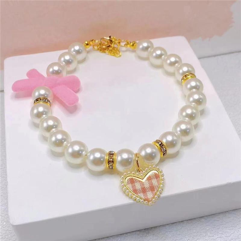 Pet Bow Pearl Collar Cat Jewelry Heart Pendant Necklace Dog Sweet Decorations Puppy Rhinestone Collar Chihuahua Accesorios