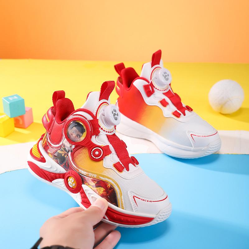 Nezha basketball shoes 2025 autumn new boys leather waterproof casual boys lightweight soft sole non-slip sports shoes