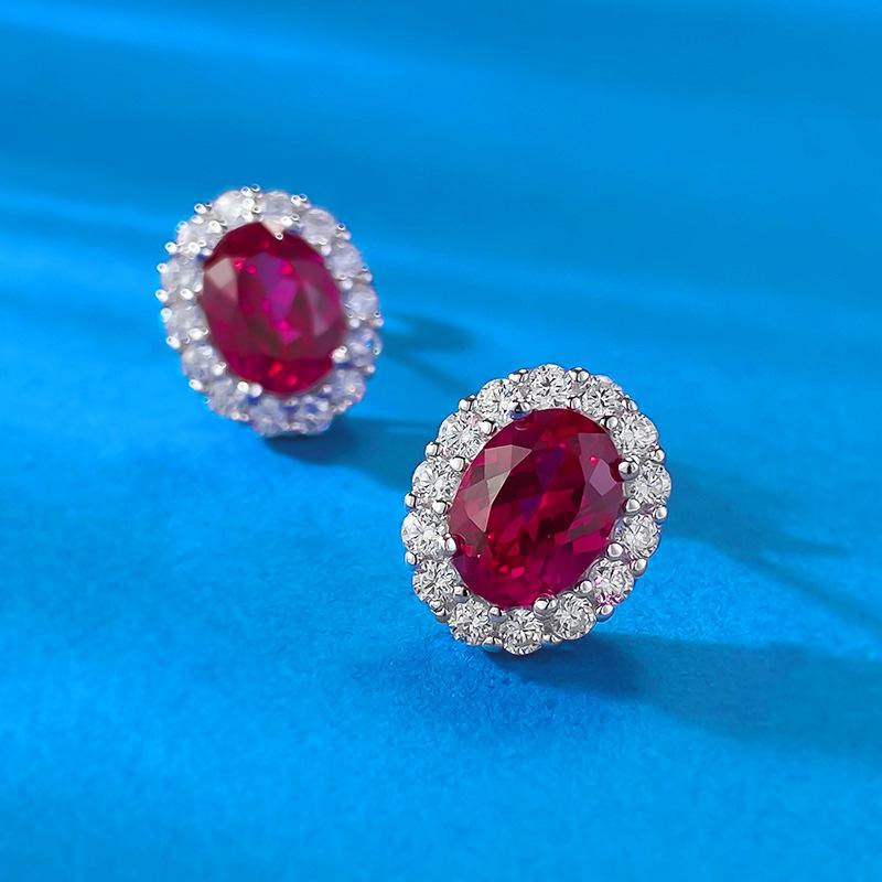 Boucles d'oreilles puces ovales en argent S925 et corindon rouge - Style tendance, quotidien et polyvalent