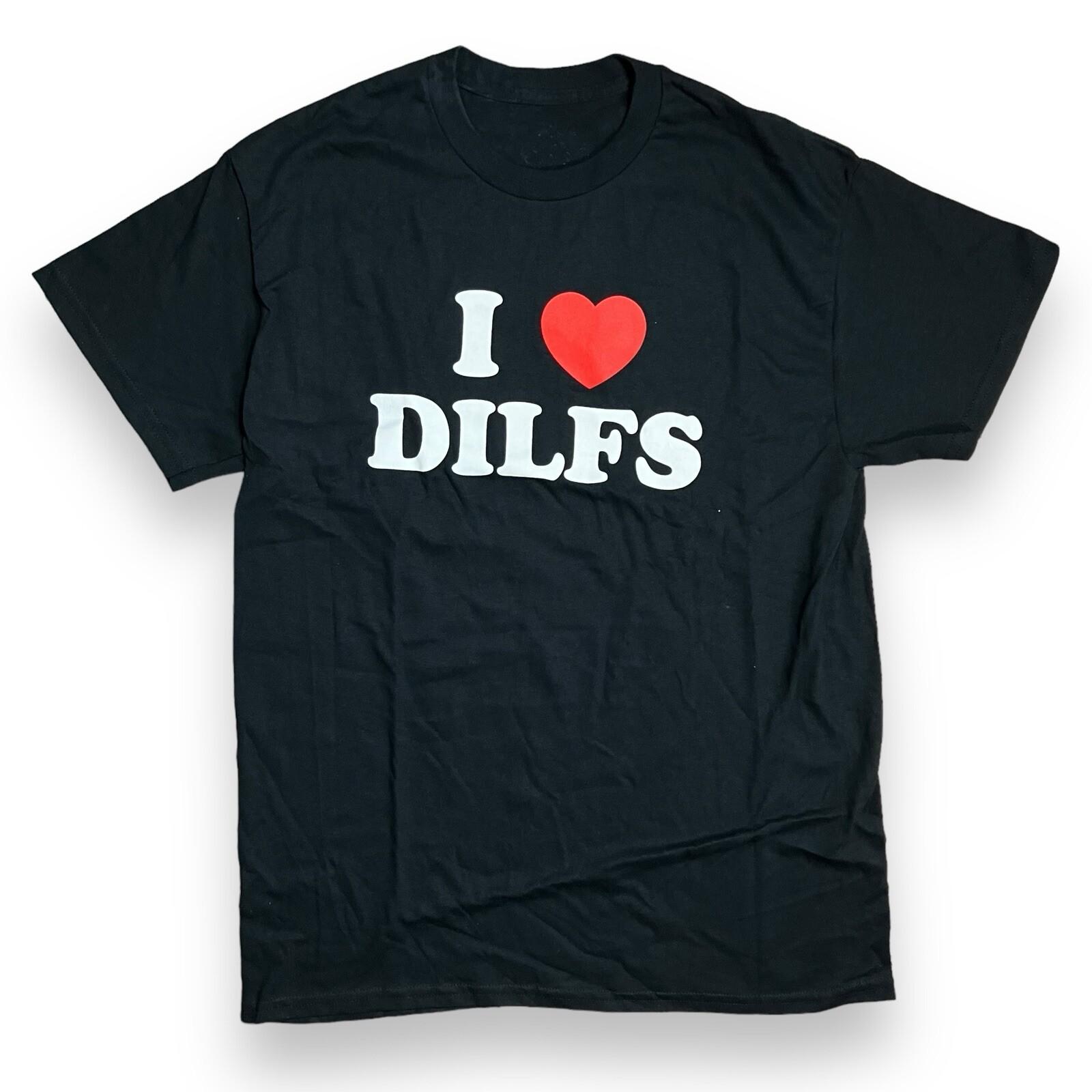 Original Danny Duncan T Shirt S Black I Love / Heart Dilfs Dads Graphic Fathers S