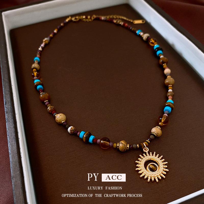 New Sun Pendant Necklace with Mirad Style, Versatile Clavicle Chain, and Niche Jewelry