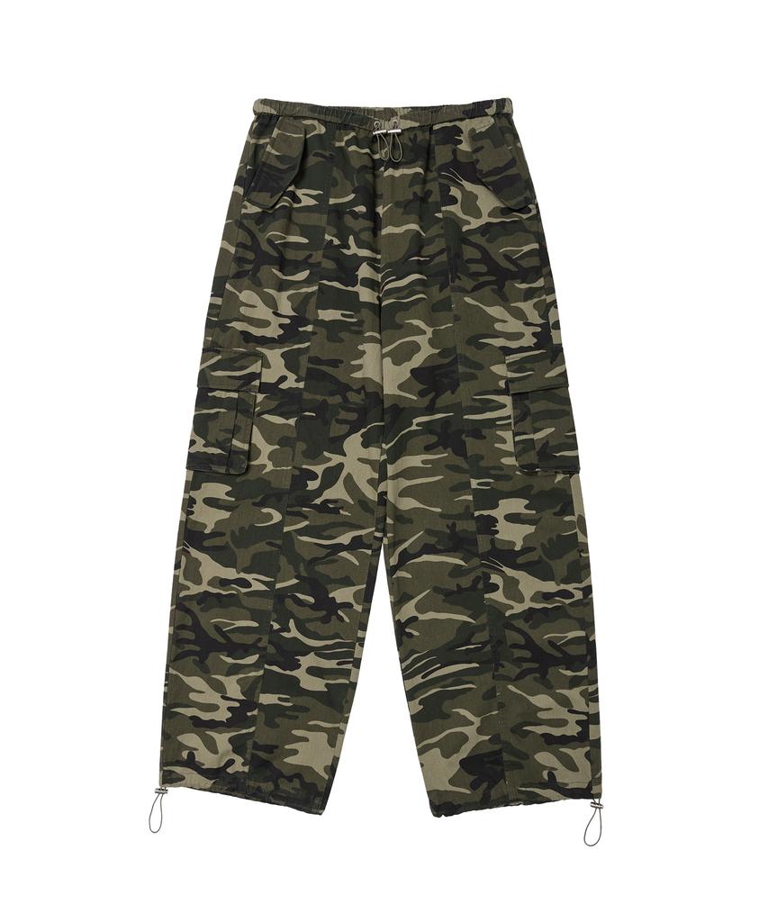 AMES-WORLDWIDE Over Fit Cargo Pants Camo