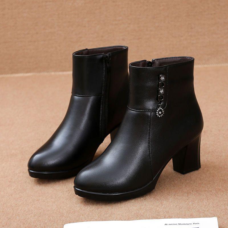 Women's 2025 Mid-Heel Black Ankle Boots, Winter Style with Plush Lining and Cotton Warmth