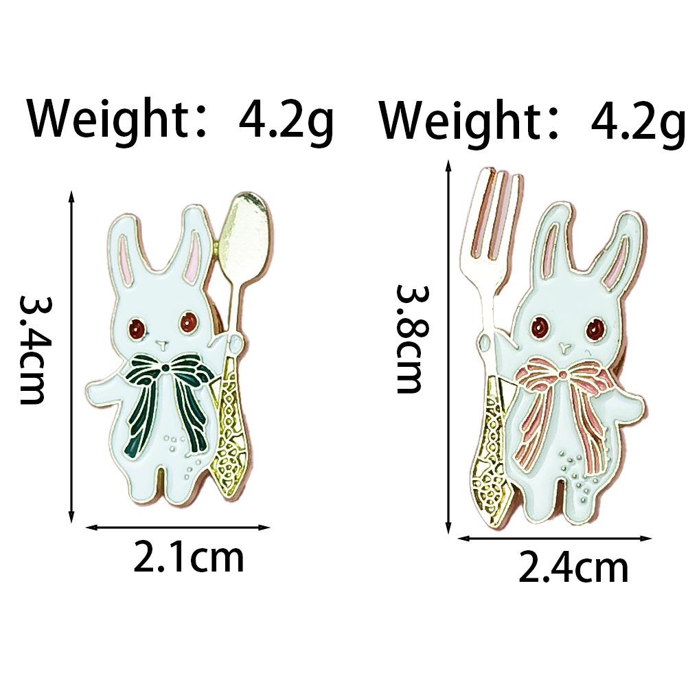 Personalized Cartoon Rabbit Fork Brooch - Cute Animal Metal Badge for Clothing Accessories