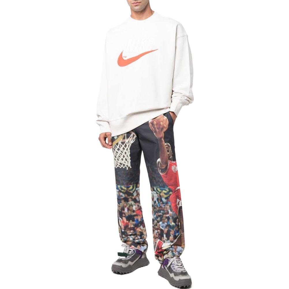 Nike Swoosh Front Brand Logo Print Crew Neck Pullover Long Sleeve Sweatshirt Men Tops White DO8891-030
