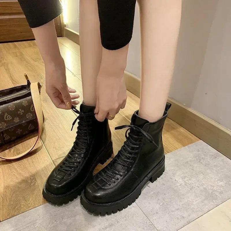 Fashion Booties Trend 2024 Ankle Boots for Women Black Platform Chunky Woman Short Shoes Large Size Warm Fashion Sale Footwear Pu Winter